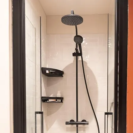 Apartment Charming Cocoon Close To Montmartre
