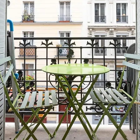 Apartment Charming Cocoon Close To Montmartre Paris